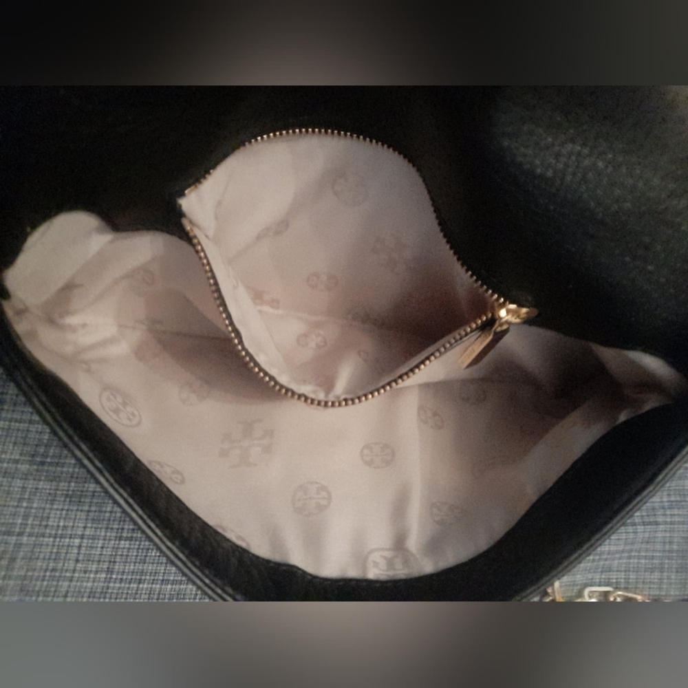 ⛔️SOLD⛔️Tory Burch - Black Crossbody Clutch Bag Handbag - Picture 9 of 11
